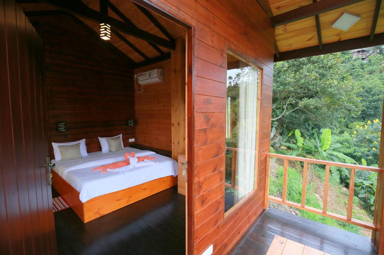 The Cabin Ella Exterior photo